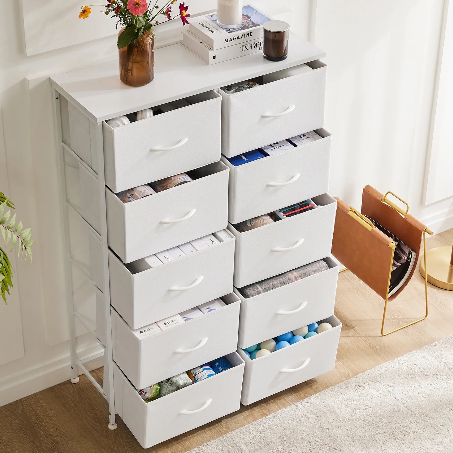 Wardrobe With 5/7/10 White Lover Fabric Drawers