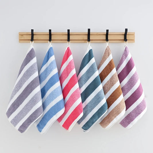 2-Pack Striped Microfiber Bath Towel Set