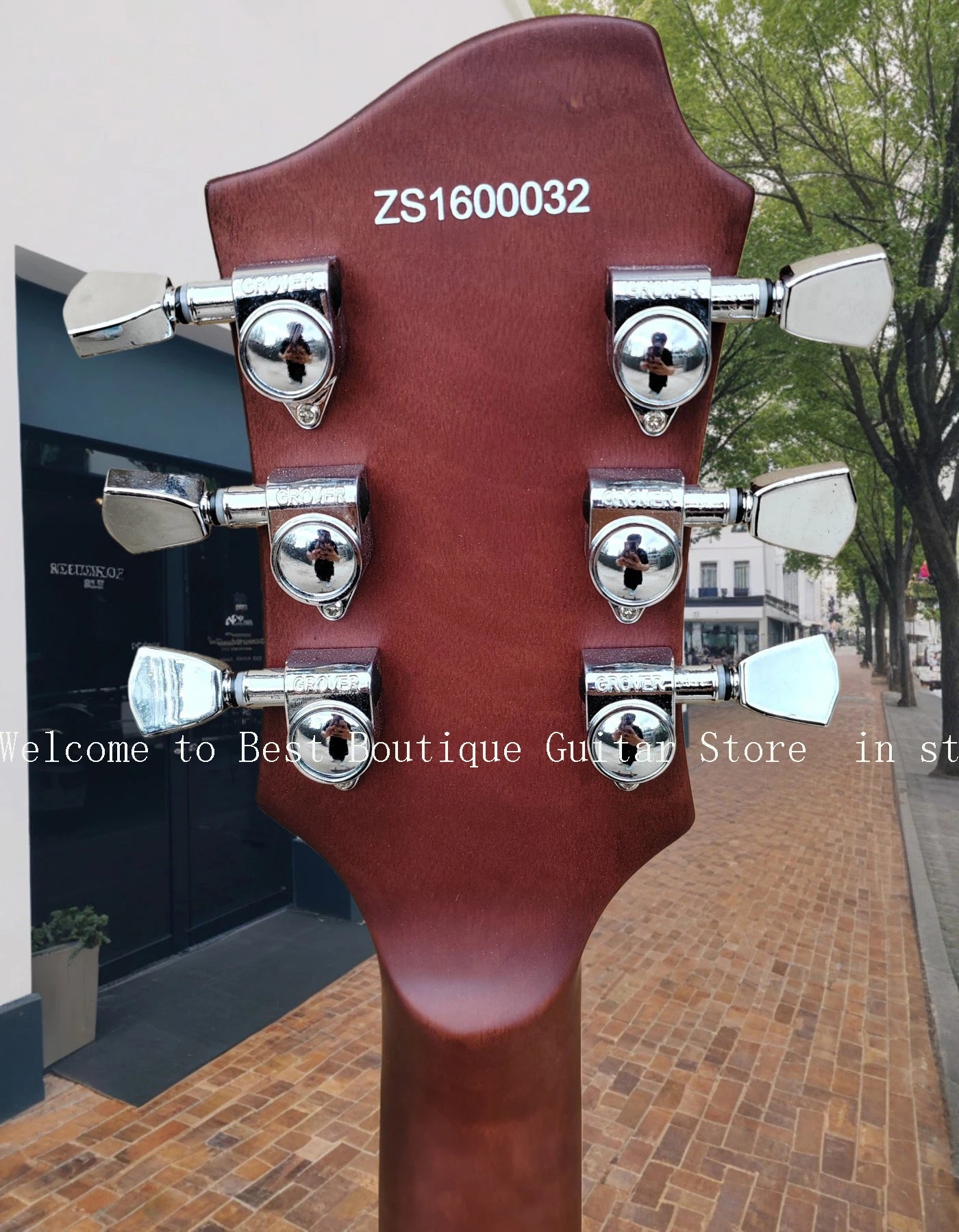 Metal front electric guitar, 22 Trauts, Deluxe, Zemaitis Casimere, professional guitar N.O425368