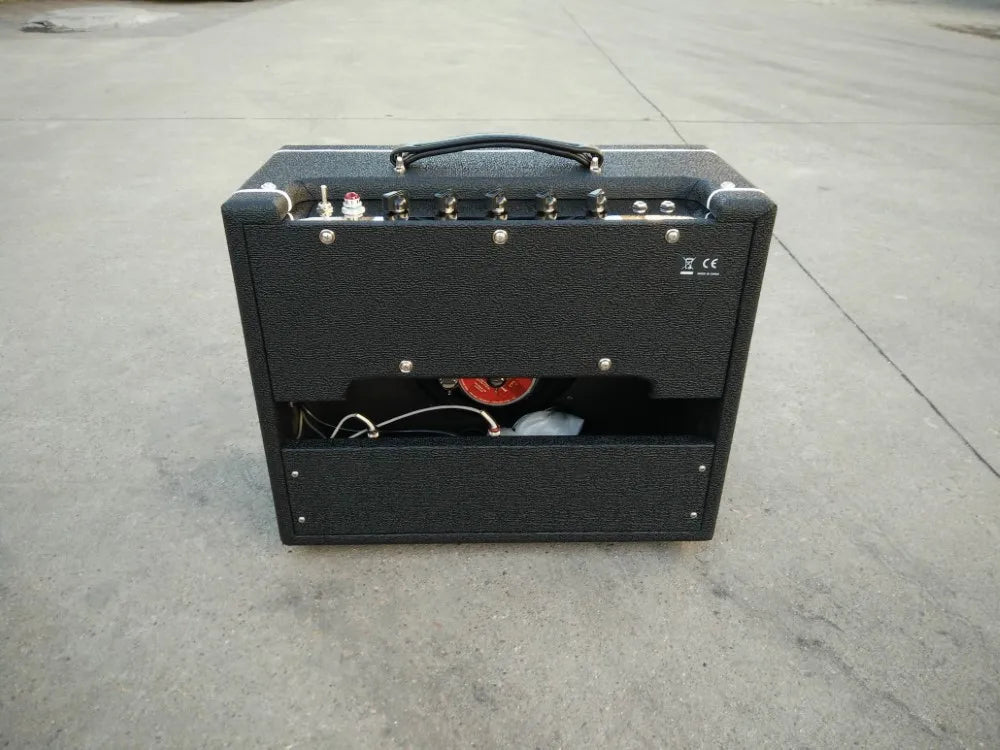 15W Black Tube Electric Guitar Amp - Professional Valve Amplifier for Stage Performance & Home Practice