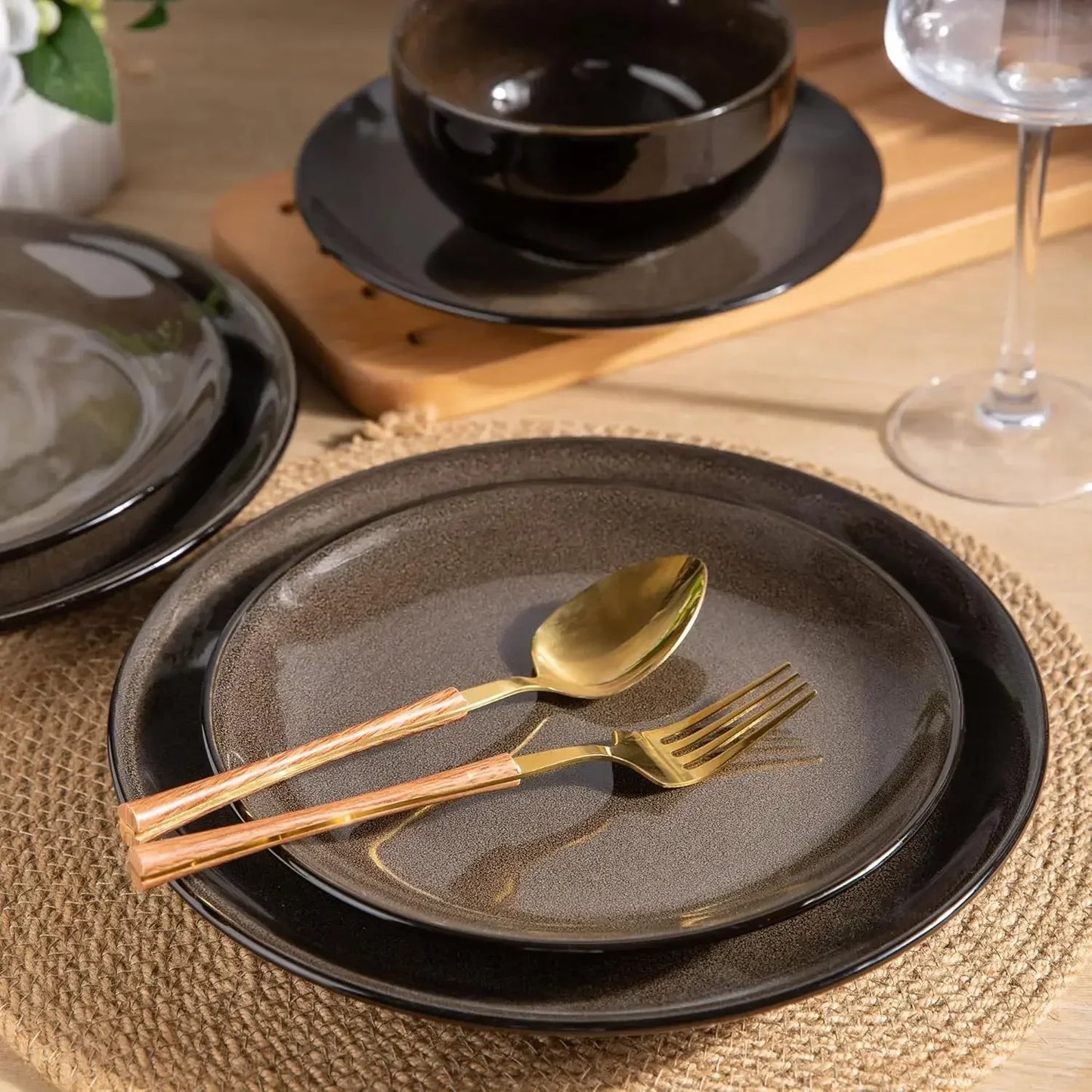 Ceramic Dinnerware Sets for 8