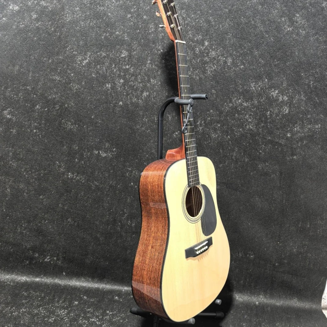 Fast Delivery High Glossy D Model Acoustic Guitar 41 Inch with Golden Tuning Pegs 6-String