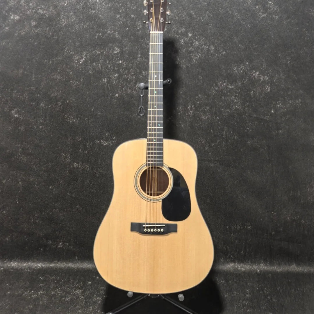 Fast Delivery High Glossy D Model Acoustic Guitar 41 Inch with Golden Tuning Pegs 6-String