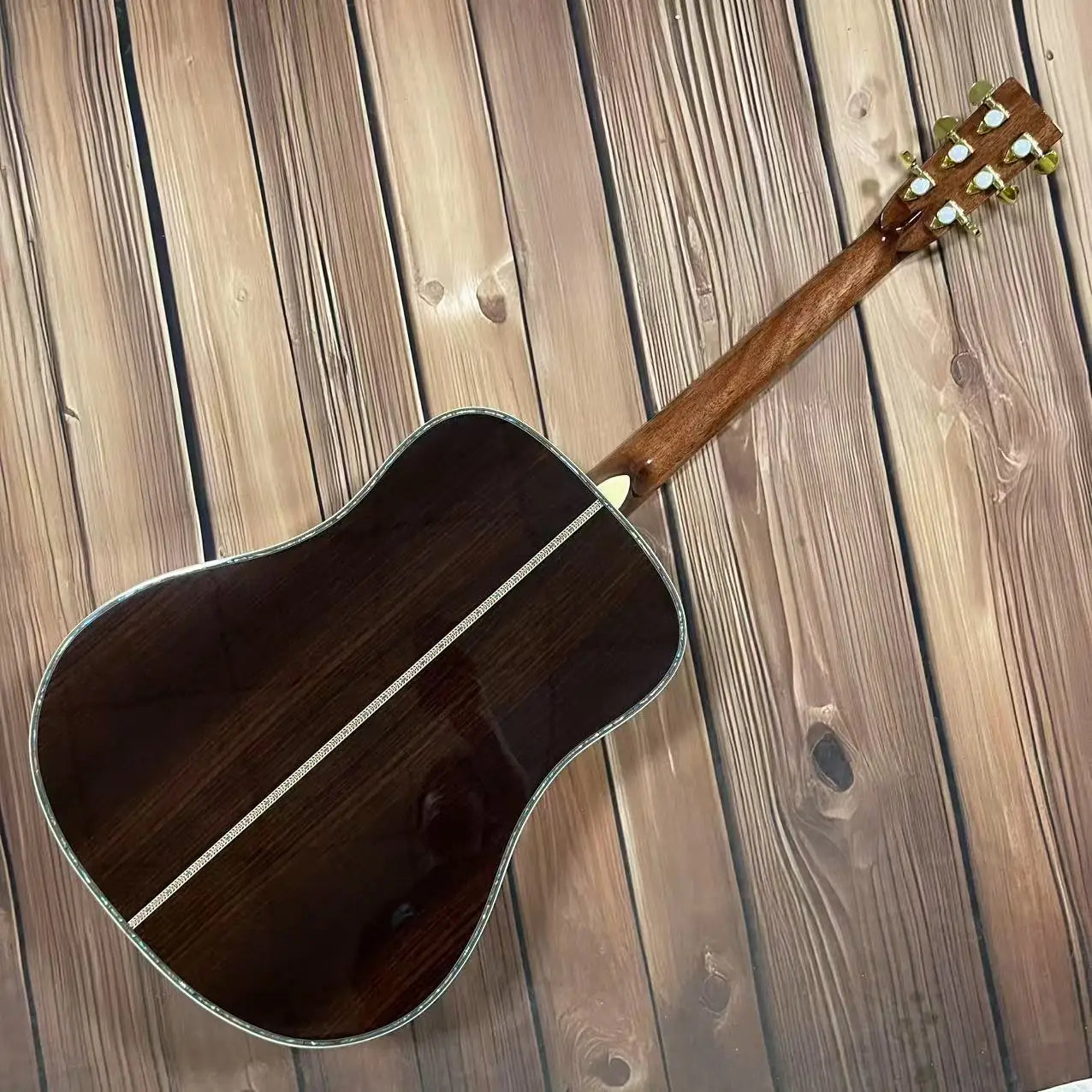 D Series Solid Wood Spruce Top