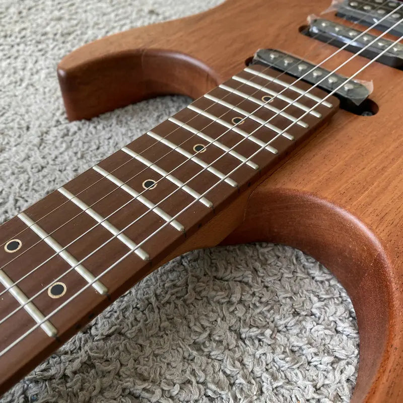 Genuine Xavier Guitar SSH Pickup 2 Pivots Bridge Roasted Maple 22 Fret Solid Africa Mahogany Body New Authorised Produced