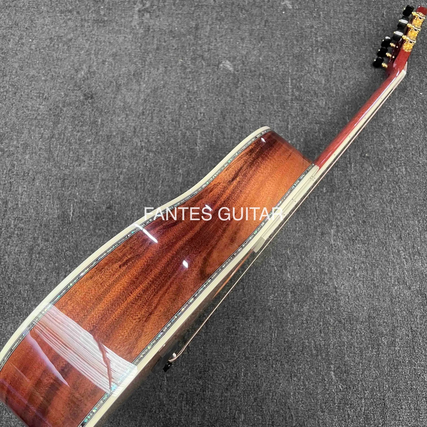 Custom Solid Cedar Wood Back Side OO Parlor Acoustic Guitar