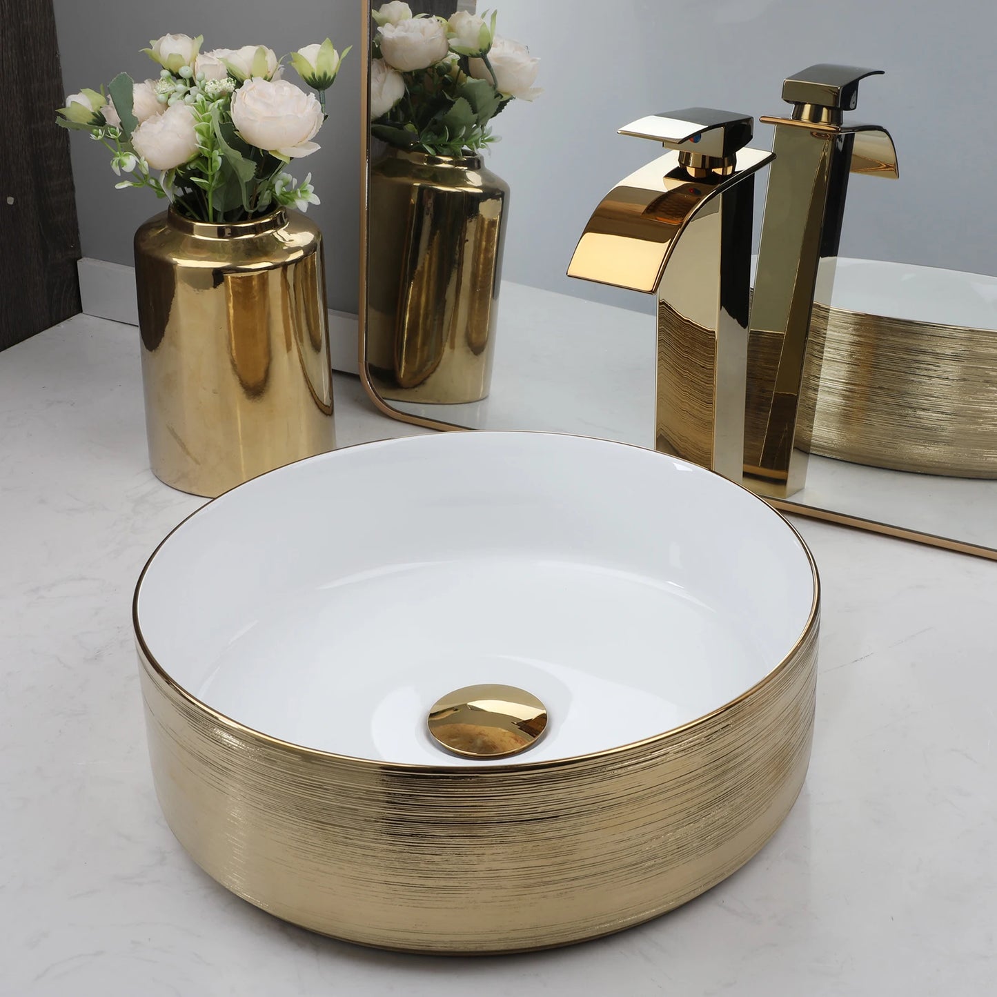14.6'' Gold Round Ceramic Vessel Sink With Faucet