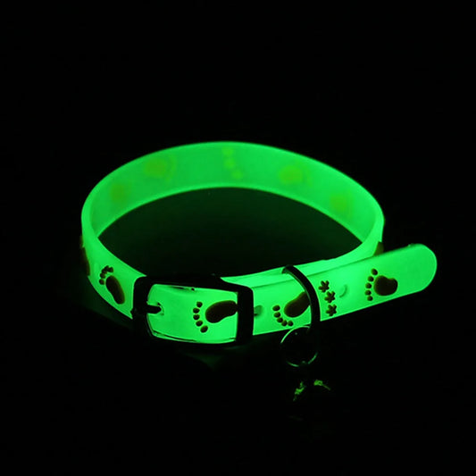Luminous Cat Necklace